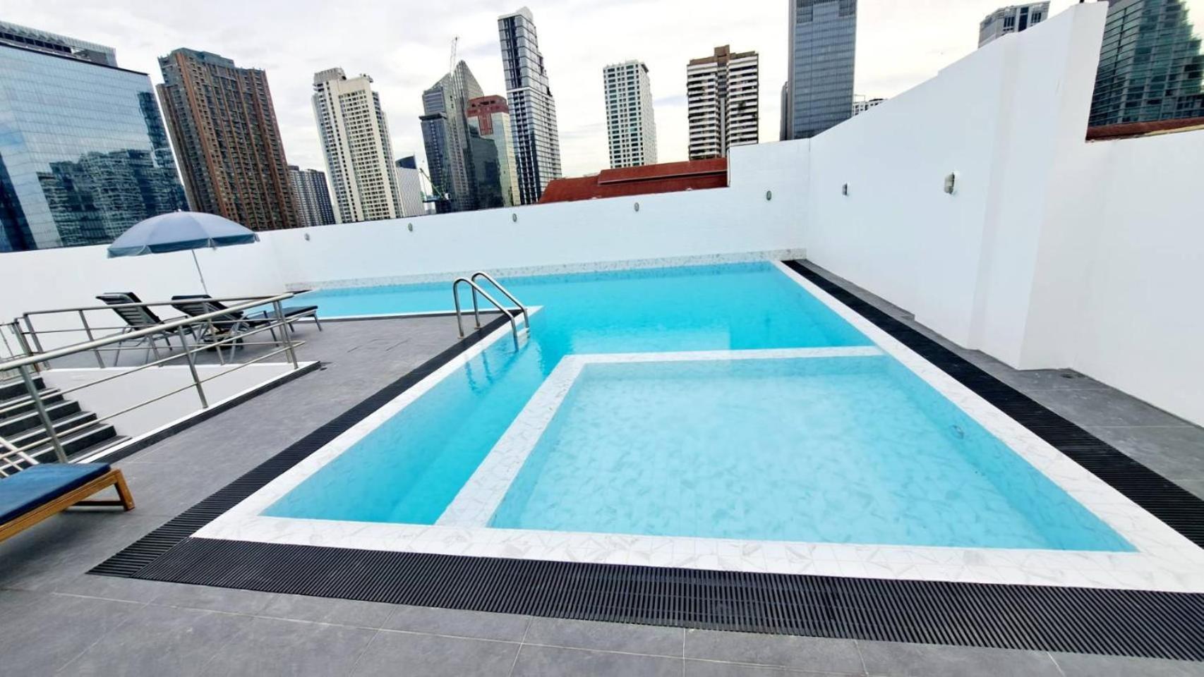 Căn hộ 3a-2 Bedrooms Ensuite3 Baths Downtown Bangkok